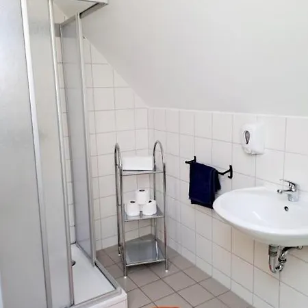 Schullandheim Burk Nahe Der Talsperre - Dachkammer Deluxe Bautzen